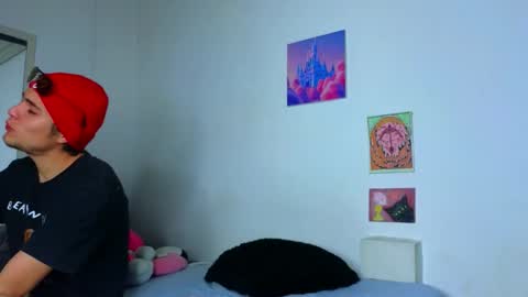      online show from 03-04-26, 04:07