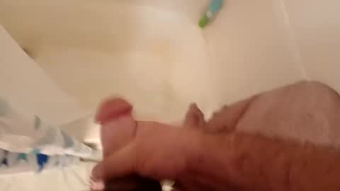 holycannoli123 online show from 11-08-25, 01:00