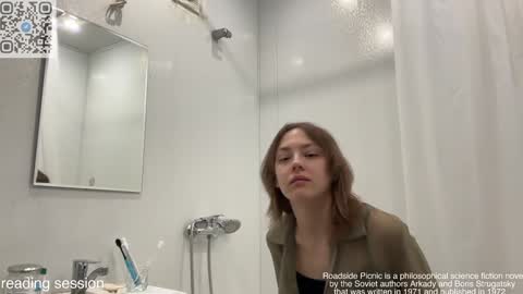 Snapshot of holydori chatting on 02-06-25, 01:21 dori not holy get my tg channel with link from description under last photo online show from 02-06-25, 01:21