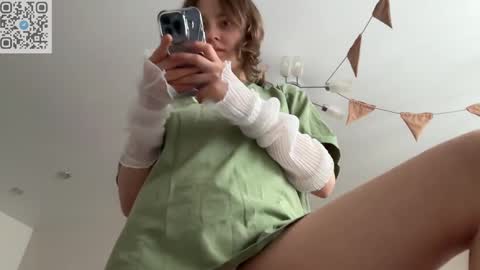 Snapshot of holydori chatting on 02-12-25, 12:55 dori not holy get my tg channel with link from description under last photo online show from 02-12-25, 12:55