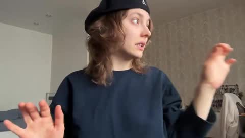 Snapshot of holydori chatting on 02-13-25, 10:55 dori not holy get my tg channel with link from description under last photo online show from 02-13-25, 10:55