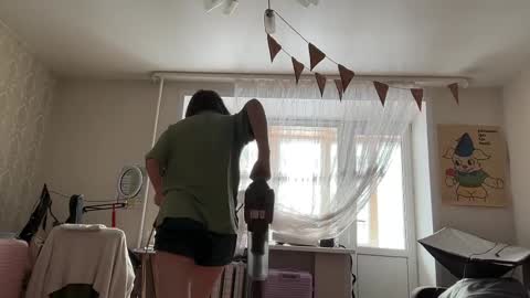 Snapshot of holydori chatting on 02-14-25, 08:10 dori not holy get my tg channel with link from description under last photo online show from 02-14-25, 08:10