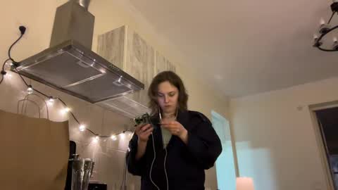 Snapshot of holydori chatting on 03-02-25, 05:36 dori not holy get my tg channel with link from description under last photo online show from 03-02-25, 05:36