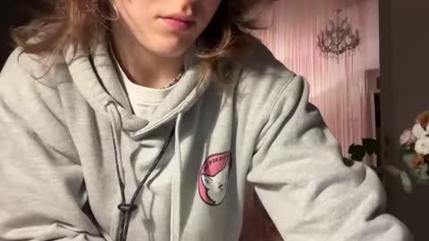 Snapshot of holydori chatting on 03-04-25, 07:54 dori not holy get my tg channel with link from description under last photo online show from 03-04-25, 07:54