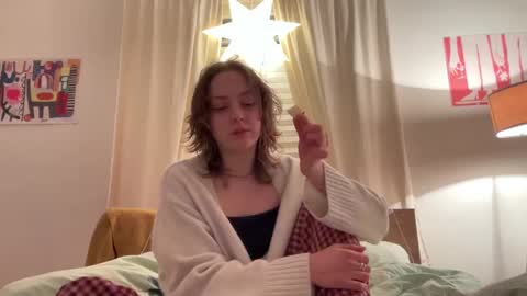 Snapshot of holydori chatting on 03-05-25, 06:45 dori not holy get my tg channel with link from description under last photo online show from 03-05-25, 06:45