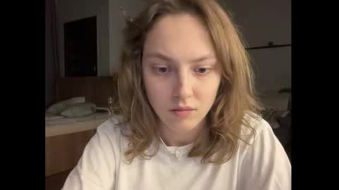 Snapshot of holydori chatting on 11-26-25, 06:09 dori not holy get my tg channel with link from description under last photo online show from 11-26-25, 06:09