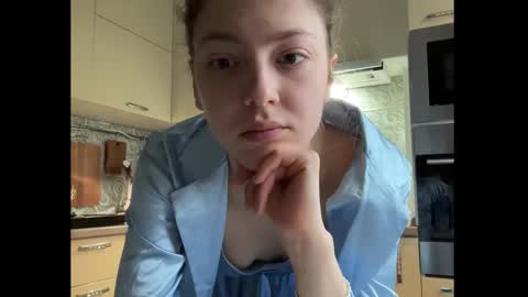 Snapshot of holydori chatting on 12-03-25, 05:59 dori not holy get my tg channel with link from description under last photo online show from 12-03-25, 05:59