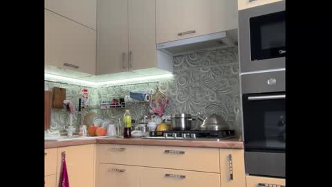 Snapshot of holydori chatting on 12-15-25, 10:30 dori not holy get my tg channel with link from description under last photo online show from 12-15-25, 10:30