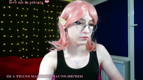 Snapshot of honelin chatting on 01-29-25, 05:35 Honelints boyblonde hair AsterMIntfemboybrown hair online show from 01-29-25, 05:35