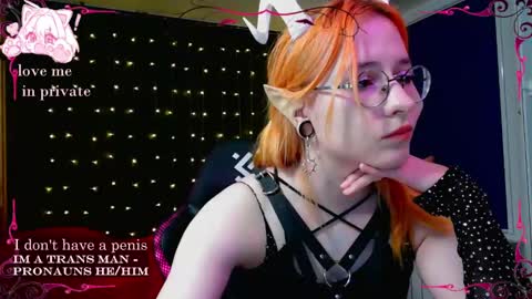 Snapshot of honelin chatting on 03-04-25, 04:30 Honelints boyblonde hair AsterMIntfemboybrown hair online show from 03-04-25, 04:30