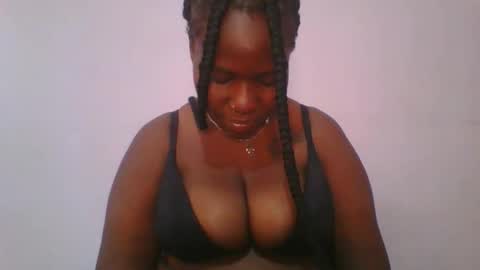 Snapshot of honey_beb chatting on 10-23-25, 08:13 honey_beb online show from 10-23-25, 08:13