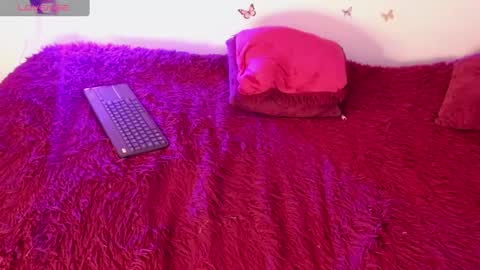 mimi online show from 03-12-25, 02:23