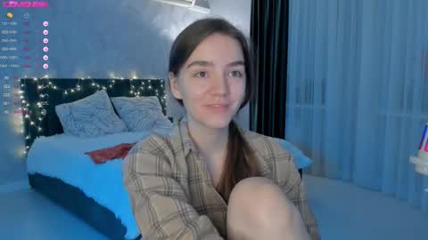 Chantal online show from 10-04-25, 05:22