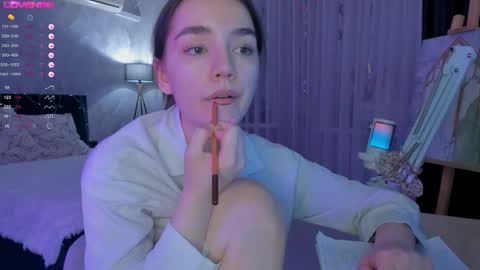 Chantal online show from 11-25-25, 05:13