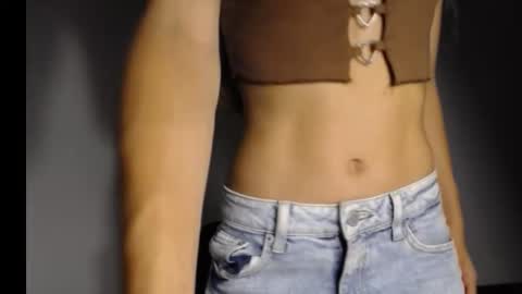 Snapshot of honey_darcy chatting on 10-01-25, 06:58 honey_darcy online show from 10-01-25, 06:58