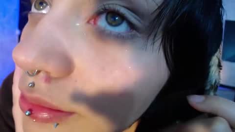 Honney online show from 12-28-24, 06:17