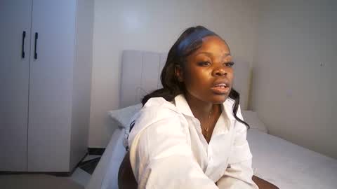 Snapshot of honey_drop1 chatting on 04-10-26, 08:35 honey drop online show from 04-10-26, 08:35