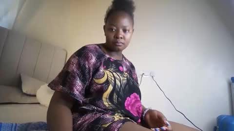 Snapshot of honey_drop1 chatting on 05-20-26, 01:50 honey drop online show from 05-20-26, 01:50