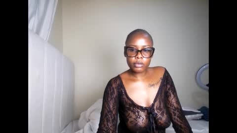 Snapshot of honey_drop1 chatting on 05-29-26, 06:39 honey drop online show from 05-29-26, 06:39