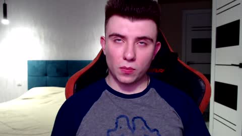 Snapshot of honey_furry chatting on 12-13-24, 07:21 Wolfy online show from 12-13-24, 07:21