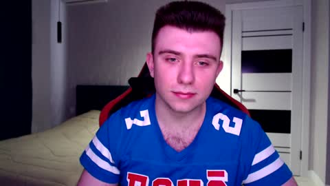 Snapshot of honey_furry chatting on 01-15-25, 01:31 Wolfy online show from 01-15-25, 01:31