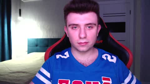 Snapshot of honey_furry chatting on 01-24-25, 11:23 Wolfy online show from 01-24-25, 11:23