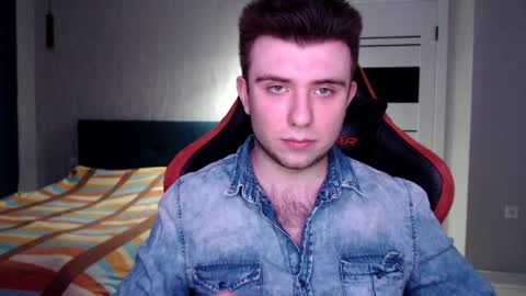 Snapshot of honey_furry chatting on 01-31-25, 02:15 Wolfy online show from 01-31-25, 02:15