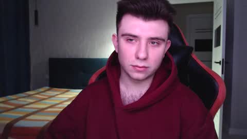 Snapshot of honey_furry chatting on 02-26-25, 10:31 Wolfy online show from 02-26-25, 10:31