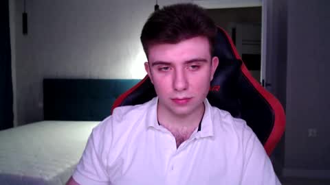 Snapshot of honey_furry chatting on 03-05-25, 08:21 Wolfy online show from 03-05-25, 08:21