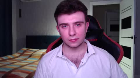 Snapshot of honey_furry chatting on 03-10-25, 04:03 Wolfy online show from 03-10-25, 04:03