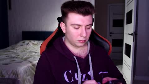 Wolfy online show from 03-08-26, 10:46