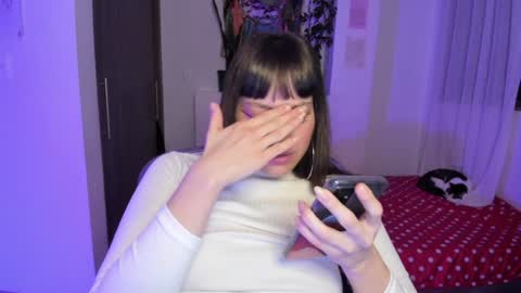 Snapshot of honey_hoe chatting on 12-06-24, 02:57 Lau online show from 12-06-24, 02:57