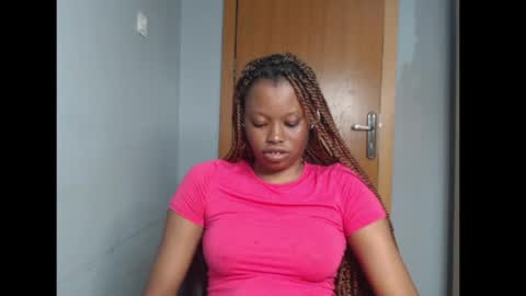Snapshot of honey_juicydoll chatting on 05-11-26, 04:04 Sonia online show from 05-11-26, 04:04