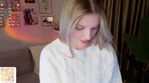 Lina online show from 03-08-26, 03:05