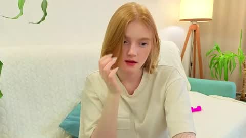 honey_l online show from 07-22-26, 06:16