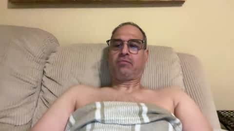 honey_man14 online show from 10-08-25, 08:01