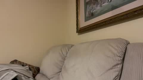 honey_man14 online show from 10-18-25, 11:11