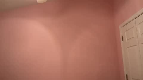 honey_man14 online show from 11-02-25, 12:18