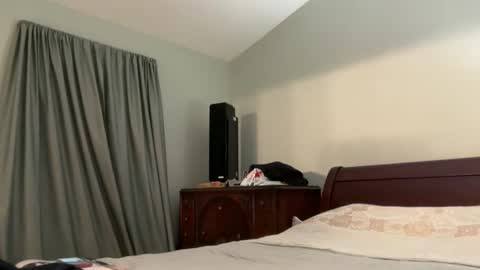 honey_man14 online show from 01-06-26, 07:50