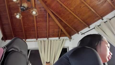 Snapshot of honey_sunshine7 chatting on 10-30-25, 12:56 Isabella online show from 10-30-25, 12:56