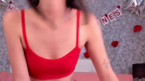 honey_sweet777 online show from 02-12-26, 07:42