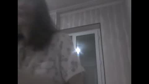 honey_yuzu online show from 10-14-25, 02:29