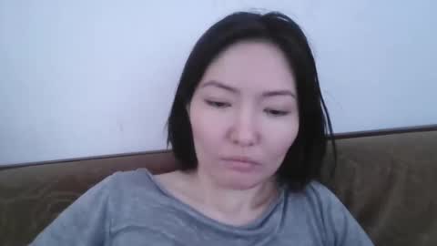 Snapshot of honey_yuzu chatting on 06-01-26, 03:41 honey_yuzu online show from 06-01-26, 03:41