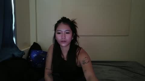 Snapshot of honeyafterdark_ chatting on 04-05-26, 10:40 HoneyAfterDark online show from 04-05-26, 10:40