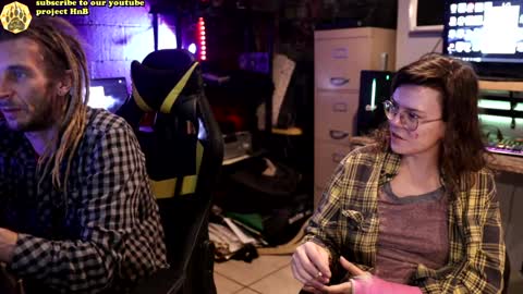 Snapshot of honeyand_thebear chatting on 12-07-24, 05:48 Honey and Bear online show from 12-07-24, 05:48