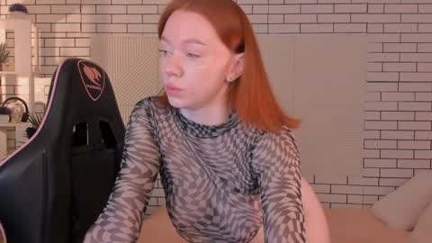 honeyautumn online show from 12-02-24, 11:51