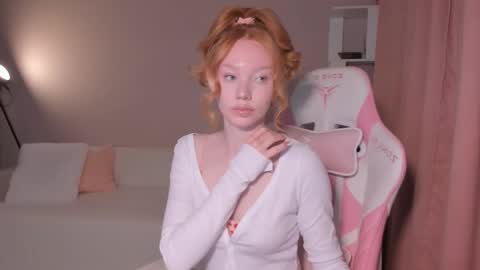 honeyautumn online show from 10-02-25, 11:34