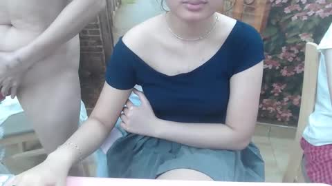 Snapshot of honeybaby2k chatting on 10-17-25, 02:37 honeybaby2k online show from 10-17-25, 02:37