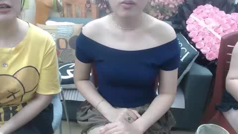 Snapshot of honeybaby2k chatting on 10-28-25, 02:20 honeybaby2k online show from 10-28-25, 02:20