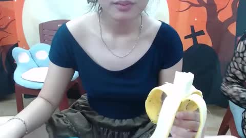 Snapshot of honeybaby2k chatting on 11-14-25, 03:16 honeybaby2k online show from 11-14-25, 03:16